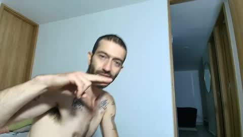Snapshot of alejandro_bigcock chatting on 6, 6, 2026 Alejandro Hernndez online show from 6, 6, 2026