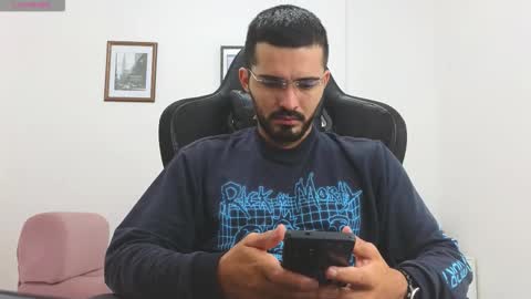 alejandroo_7 online show from 1, 12, 2025