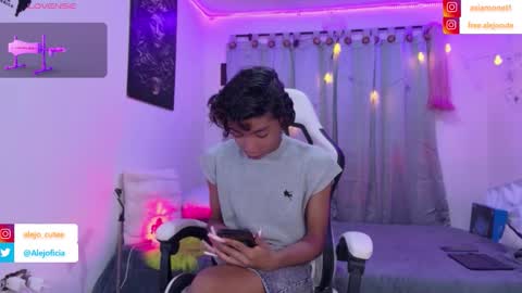 alejo_cute online show from 18, 1, 2026