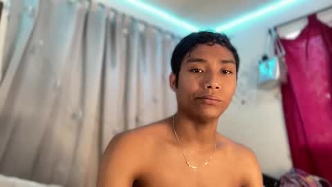 Snapshot of alejo_cute chatting on 24, 5, 2026 alejo_cute online show from 24, 5, 2026
