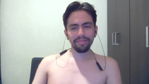 Snapshot of alejo_shy chatting on 20, 12, 2024 alejo_shy online show from 20, 12, 2024