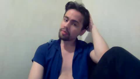 Snapshot of alejo_shy chatting on 1, 1, 2025 alejo_shy online show from 1, 1, 2025
