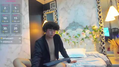 Snapshot of alejofoxx18 chatting on 6, 2, 2025 Alejandro or Alejo online show from 6, 2, 2025
