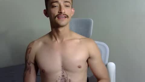 Snapshot of alekaevera chatting on 17, 11, 2025 Alekai online show from 17, 11, 2025