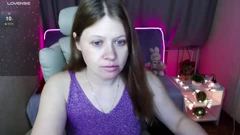 Snapshot of alekasamui chatting on 20, 12, 2024 Aleksa online show from 20, 12, 2024