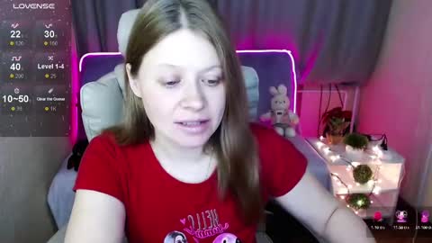Snapshot of alekasamui chatting on 20, 12, 2024 Aleksa online show from 20, 12, 2024