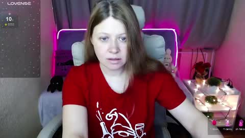 Snapshot of alekasamui chatting on 27, 12, 2024 Aleksa online show from 27, 12, 2024