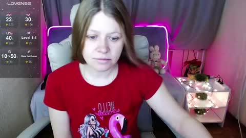 Snapshot of alekasamui chatting on 8, 1, 2025 Aleksa online show from 8, 1, 2025