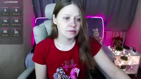 Snapshot of alekasamui chatting on 3, 2, 2025 Aleksa online show from 3, 2, 2025