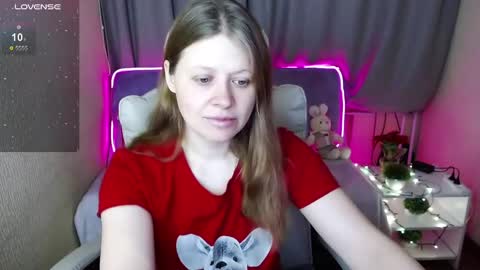 Snapshot of alekasamui chatting on 28, 2, 2025 Aleksa online show from 28, 2, 2025