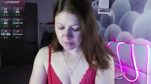 Snapshot of alekasamui chatting on 21, 9, 2025 Aleksa online show from 21, 9, 2025