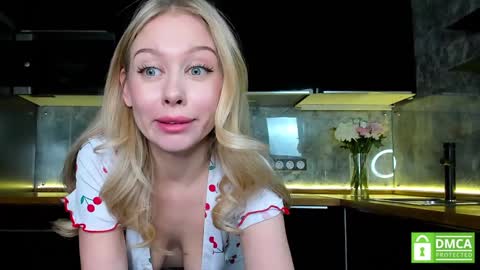 Snapshot of aleksa_cutie chatting on 12, 1, 2025 Next stream - 2 dec - online show from 12, 1, 2025