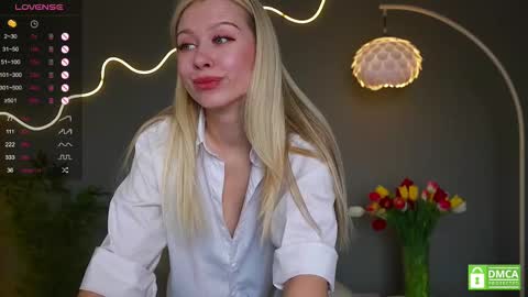 Snapshot of aleksa_cutie chatting on 7, 3, 2025 Next stream - 2 dec - online show from 7, 3, 2025