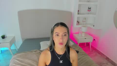 Aleksandra  online show from 10, 1, 2026