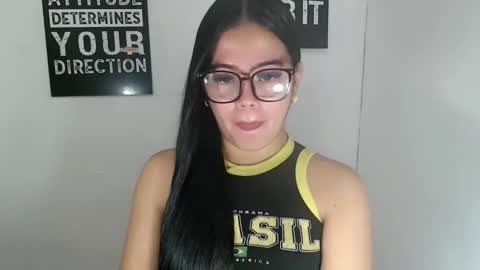 alesha_vibe_me online show from 22, 4, 2026