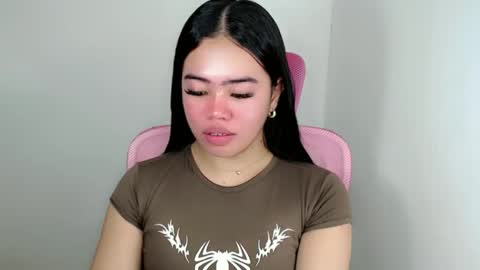 alesha_vibe_me online show from 19, 5, 2026