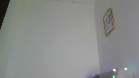 QUEEN OFF MILk  IM BACK  15 NOV online show from 13, 3, 2026