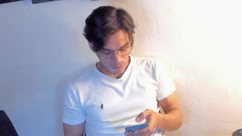 Snapshot of aless204 chatting on 19, 2, 2026 aless online show from 19, 2, 2026