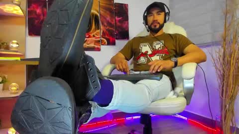 Snapshot of alessandro__wye chatting on 27, 1, 2025 ALESSANDRO WYE online show from 27, 1, 2025