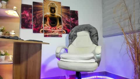 Snapshot of alessandro__wye chatting on 5, 2, 2025 ALESSANDRO WYE online show from 5, 2, 2025