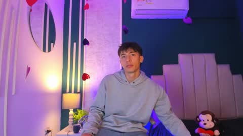 Alessandro Dybala online show from 15, 2, 2025