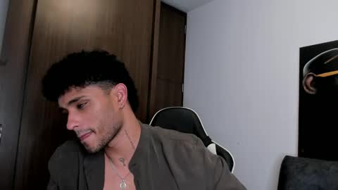 Alessandro Vanni online show from 9, 3, 2025