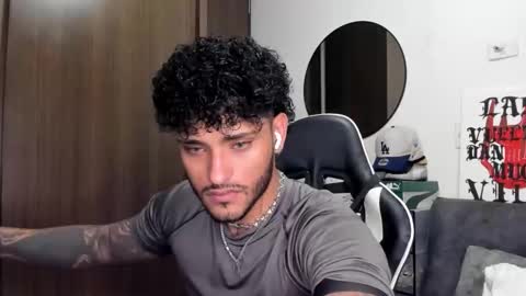 Alessandro Vanni online show from 9, 9, 2025