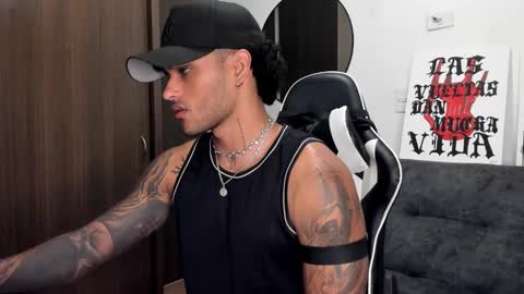 Alessandro Vanni online show from 8, 10, 2025