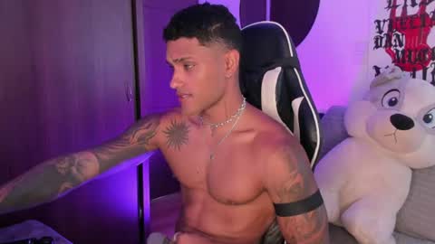 Snapshot of alessandro_vanni chatting on 14, 6, 2026 Alessandro Vanni online show from 14, 6, 2026
