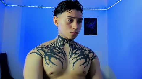 Alessandro online show from 3, 2, 2025