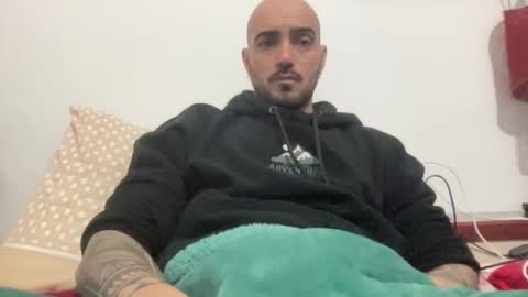 alessandromori91 online show from 12, 1, 2026