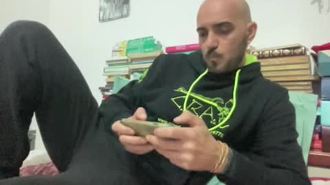 alessandromori91 online show from 10, 5, 2026