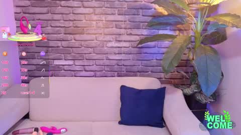 Snapshot of alessia_faccheti chatting on 14, 10, 2025 Sara online show from 14, 10, 2025