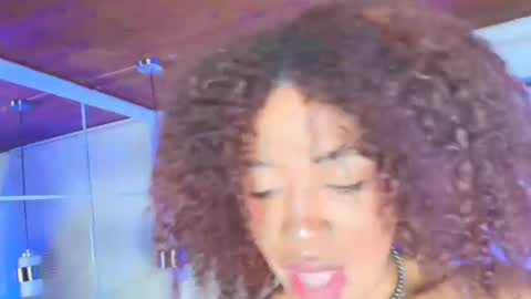 Alejandra  online show from 24, 9, 2025