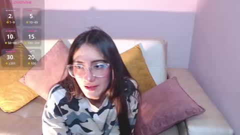 Alessia online show from 3, 10, 2025