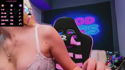 alessiacroft online show from 23, 9, 2025