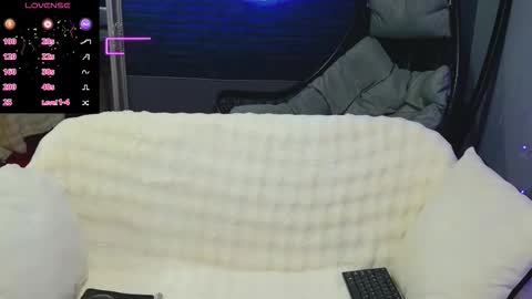 alessiacroft online show from 30, 3, 2026