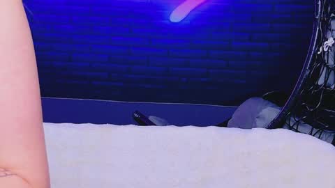 Snapshot of alessiacroft chatting on 20, 5, 2026 alessiacroft online show from 20, 5, 2026