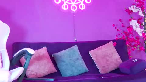 Alessio online show from 24, 11, 2025