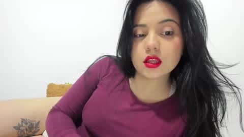 Snapshot of aleteacher chatting on 18, 12, 2024 Alejandra online show from 18, 12, 2024