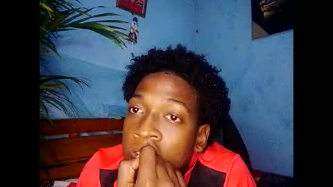 Snapshot of alex18651688 chatting on 22, 11, 2025 Alex online show from 22, 11, 2025