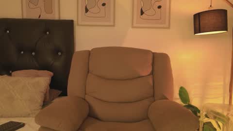 Snapshot of alex4diaz chatting on 23, 6, 2026 Alexa online show from 23, 6, 2026