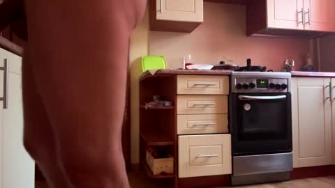 alex7434s online show from 28, 2, 2025