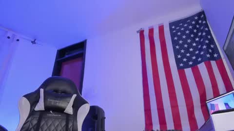 Snapshot of alex__montesco chatting on 2, 5, 2026 Alex online show from 2, 5, 2026