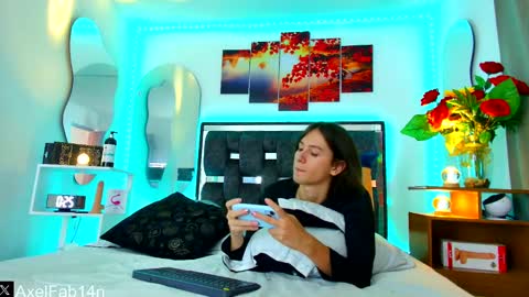 sneider online show from 25, 2, 2025