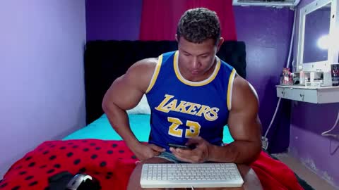 perseuz online show from 2, 4, 2026