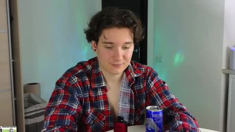 Snapshot of alex_candy_pump chatting on 1, 12, 2024 FAVORITE online show from 1, 12, 2024