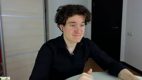 Snapshot of alex_candy_pump chatting on 5, 12, 2024 FAVORITE online show from 5, 12, 2024