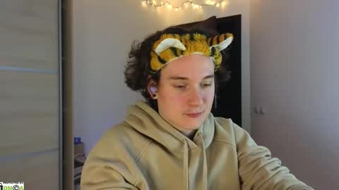 Snapshot of alex_candy_pump chatting on 22, 2, 2025 FAVORITE online show from 22, 2, 2025