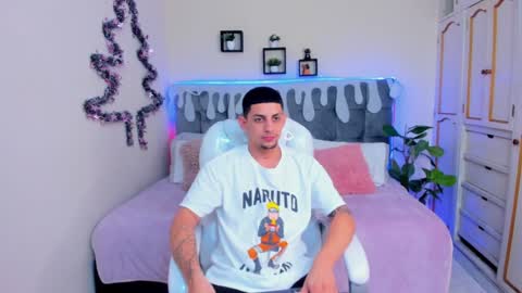 Snapshot of alex_cute77 chatting on 6, 12, 2024 alex online show from 6, 12, 2024